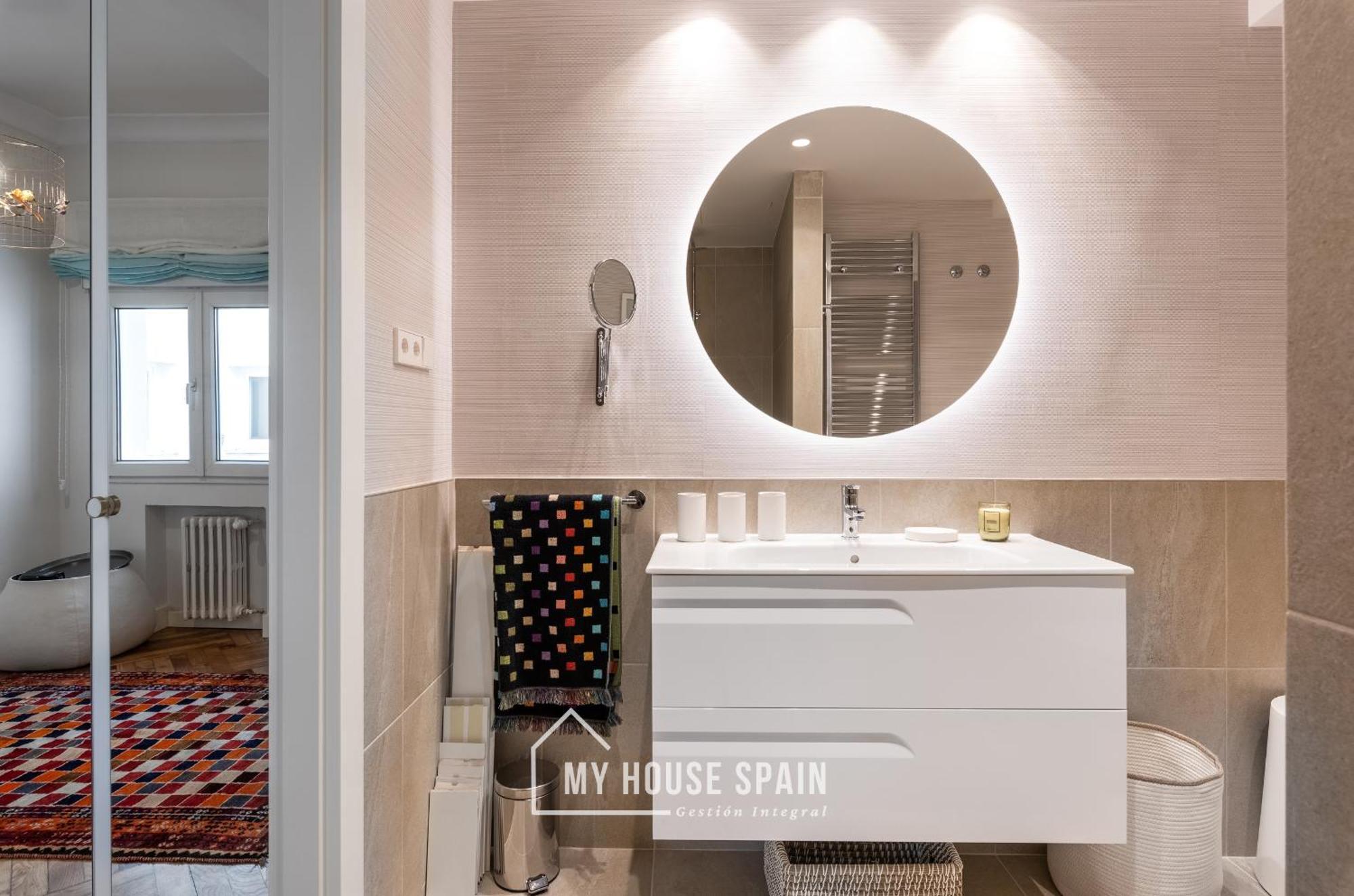 Myhousespain - Centrico Piso Junto A La Playa ヒホン エクステリア 写真